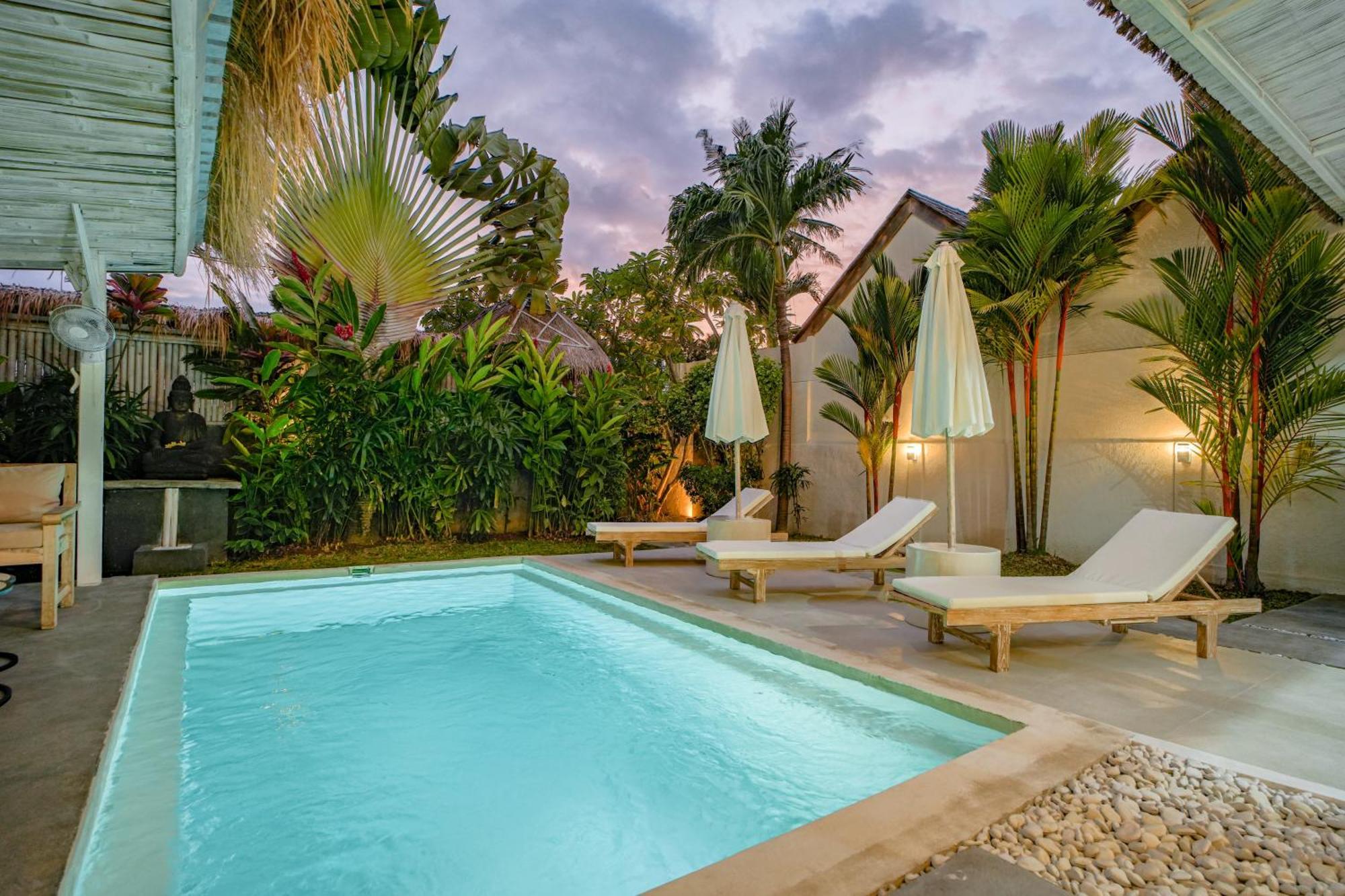 Villa Piece Of Peace Private 3Br With Large Pool And Garden Canggu  Exterior photo